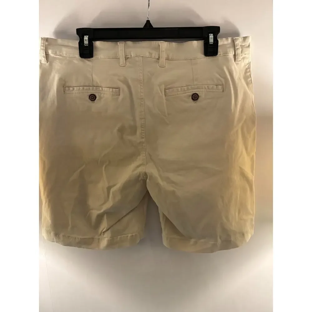 Magaschoni Man Shorts Mens 32 Beige Cream Flat Front Cotton Stretch Casual